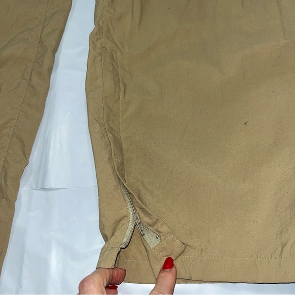 ExOfficio TAN PANTS womens XL 18 Insect Shield Zip Off Leg STRETCHY waist cargo - Picture 14 of 16